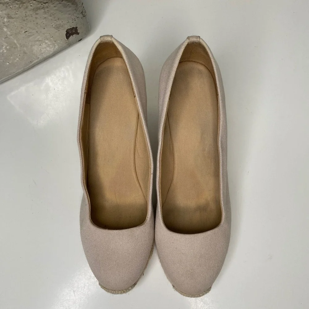 J.Crew Espadrille Wedges Womens Beige Canvas Round Toe Classic Coastal Size 8